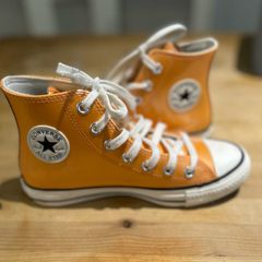 Kids CONVERSE Glossy Orange shoes/Boots Boys/Girls/Boys Size 3.5