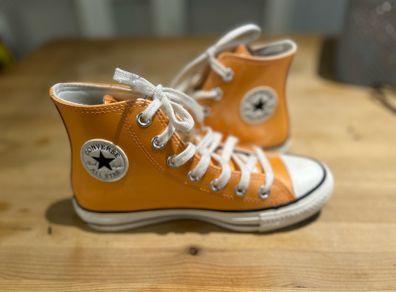 Kids CONVERSE Glossy Orange shoes/Boots Boys/Girls/Boys Size 3.5