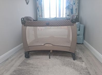Graco travel cot