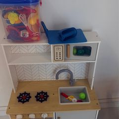 Play kitchen
