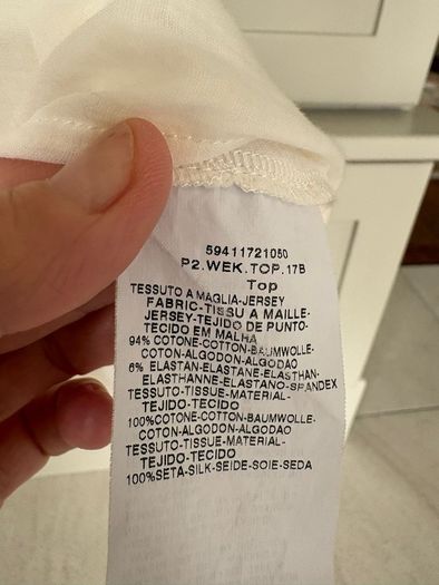 Luxury brand Maxmara rich cream coloured top/tee shirt BRAND NEW