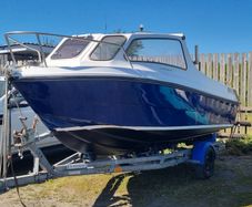 striker 18