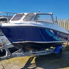 striker 18