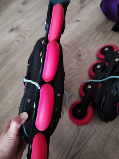 Ladies roller blades inline skate
