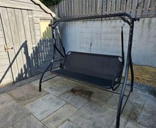 garden swing