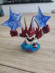 Skylanders Winterfest lob-star