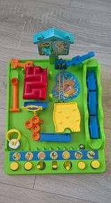TOMY Screwball Scramble Board Game
