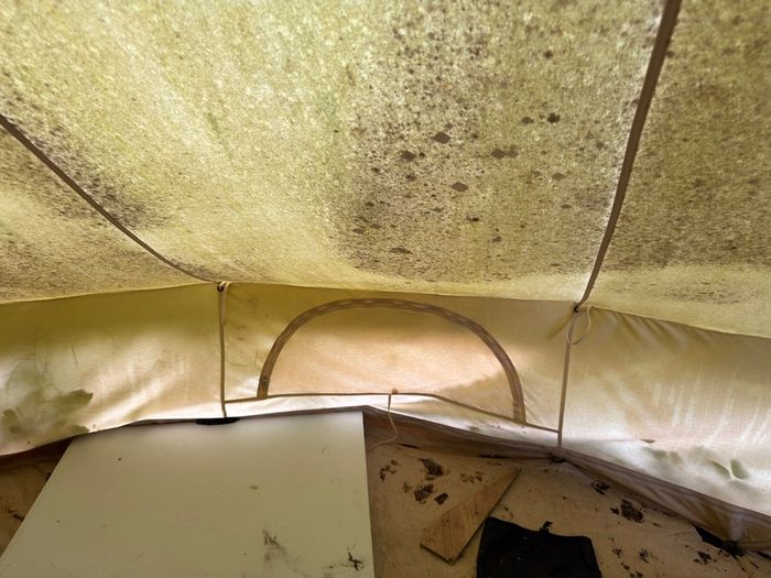 5m bell tent with stove hole