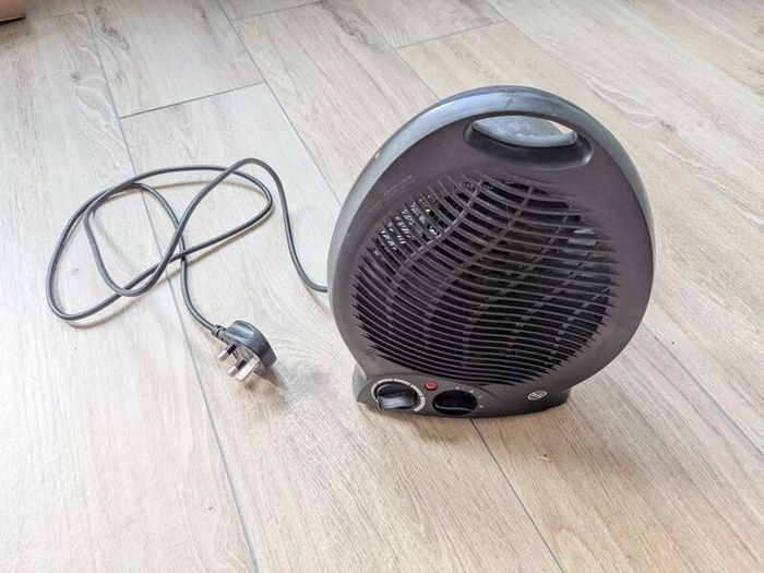 Portable fan heater