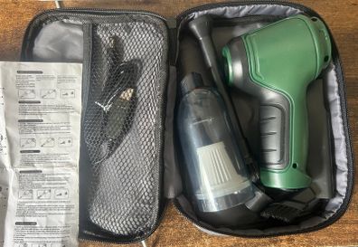 Small vacuum cleaner - new