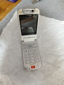 Sharp 902SH Vintage 2004 Mobile