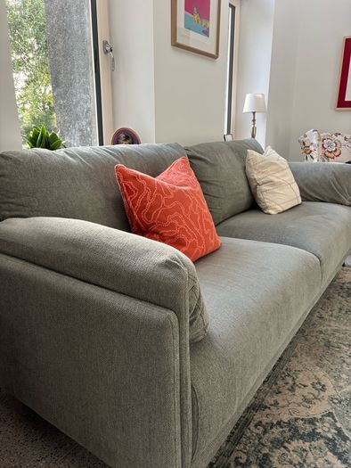 3/4 Seater Couch Moby