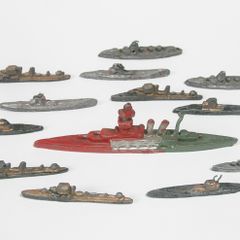 1930s lead toy waterline ships