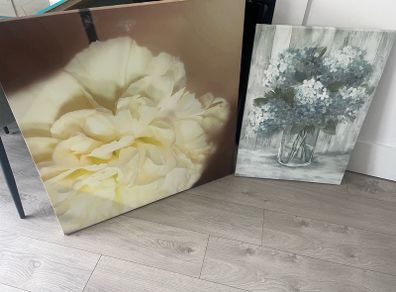 2 Canvas Wall Prints