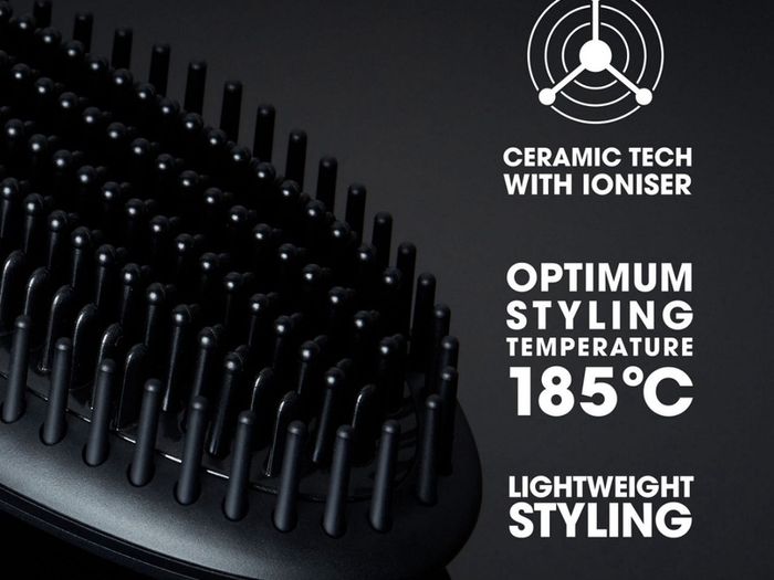 Brand new GHD glide brush- cost 189 euros