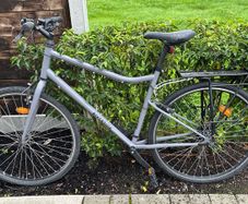 Decathlon hybrid bike