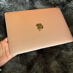 MacBook Air retina A1534