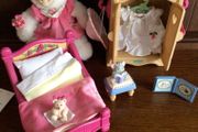 Vintage 90s Fisher price Briar berry "Berry Beth bear "W/ Accesories
