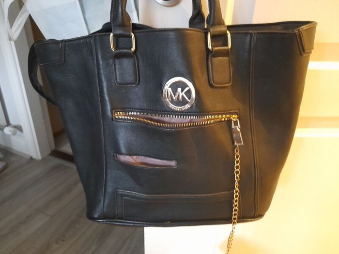 handbag