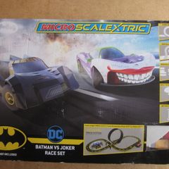 Micro Scalextric Batman Vs Joker Race Set