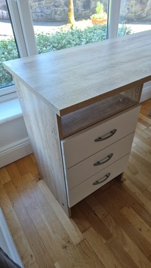 Computer / study desk