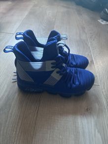 Basketball shoes size 2uk