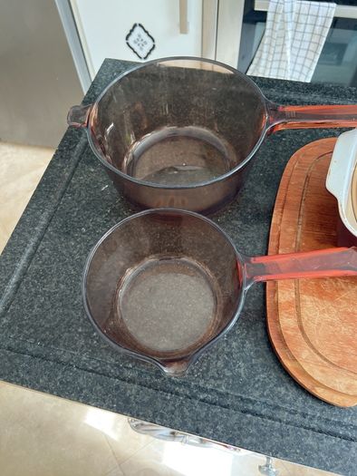 Vintage French saucepans and other vintage bits