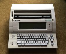Retro, offline computing, Vintage smith corona word processor/typewriter for parts - rare in Europe