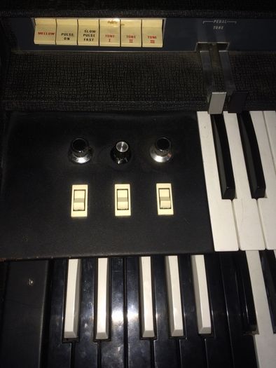 Jennings organ J.68