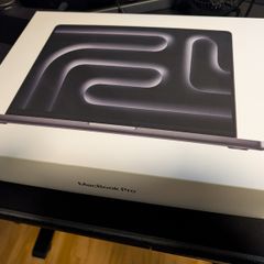 Apple Macbook Pro 14" M4