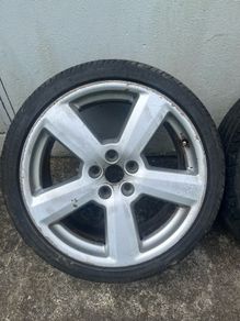 alloys and tyres