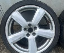 alloys and tyres