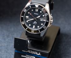Casio Duro MDV-106 Dive Watch