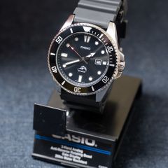 Casio Duro MDV-106 Dive Watch