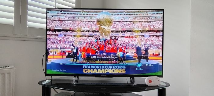 Smart TV & Home Entertainment