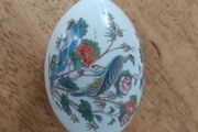 Beautiful Wedgewood Kutani Crane  Egg Dish trinket box - Bone China in Perfect Condition