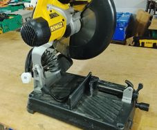 dewalt steel cutting saw with metal blade