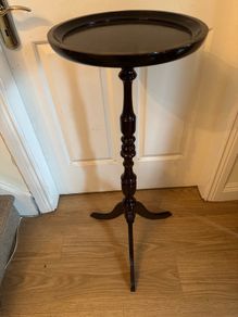 Tall Vintage Pedestal Stand / Torchere