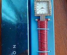 New Ladies Watch