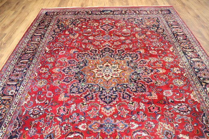 P.ersian Mashad Rug 'Signed' 345x248cm (MESH)