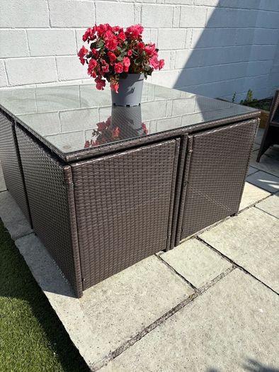 4 Piece Rattan Outdoor cube dining set