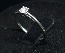 9ct White Gold Solitaire Ring | Hallmarked 375 | Size 49.5