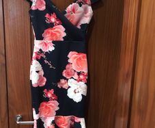Quiz dress size 8