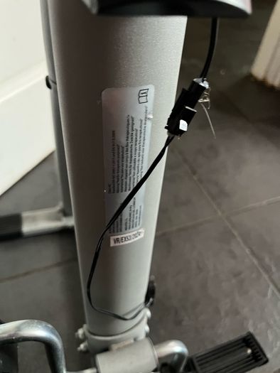 Bipedal exercise bike