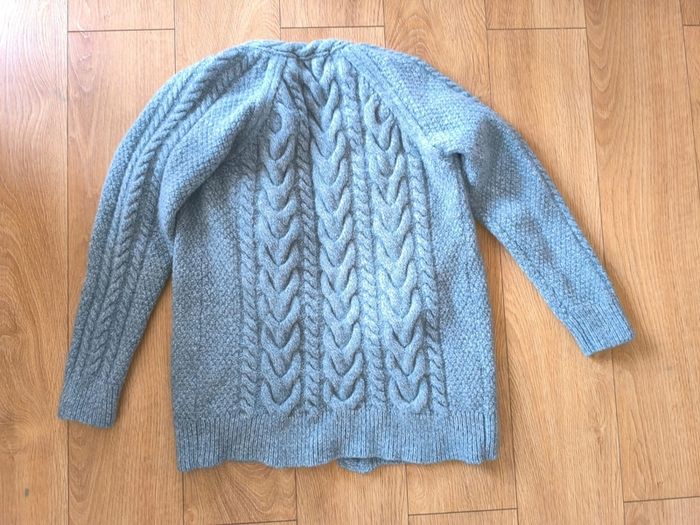 Original Aran Co 100% Merino Wool Cable Knit Cardigan  Blue  Size M