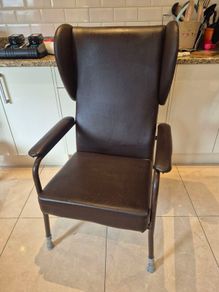 orthopedic chair