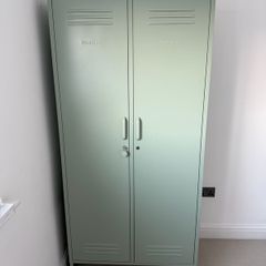 Children's wardrobe