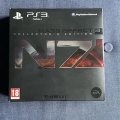 Mass Effect 3 PS3 Collectors Edition, never played, mint condition, tin box, artbook, velcro patch and other goodies
