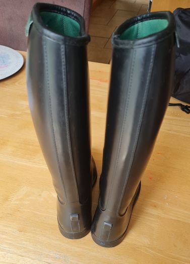 Childs Dublin horse riding boots size 31