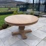 Round Table and 5 Chairs Image 4